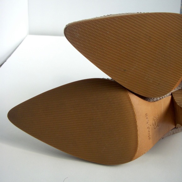 Donald J. Pliner 9.5 Pumice Western Ankle Snake Textured Booties - Picture 11 of 12